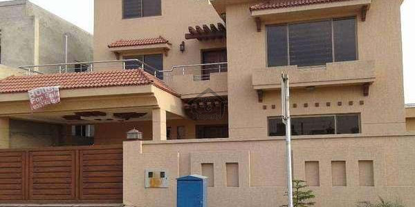 Residential Plot Of 800 Yards For Sale At Nhs Karsaz