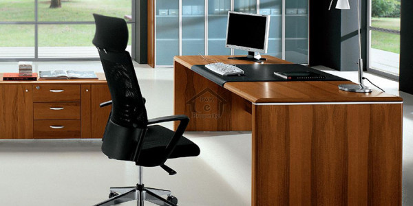 Office For Sale On First Floor At Adalat Road