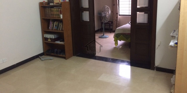 Double Storey Beautiful House For Sale At Aziz Yaqoob Town, Okara