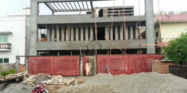 Upper Portion Available For Rent