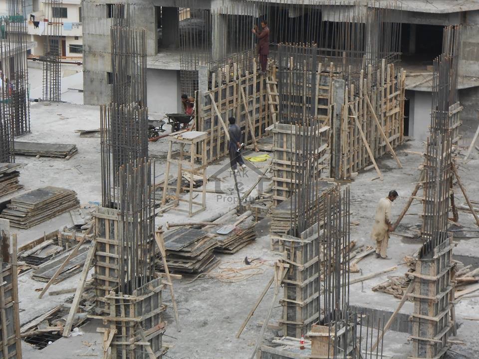 5 Rooms Apartment In Yellow Line Tower Of New Building Capital Residencia For Sale