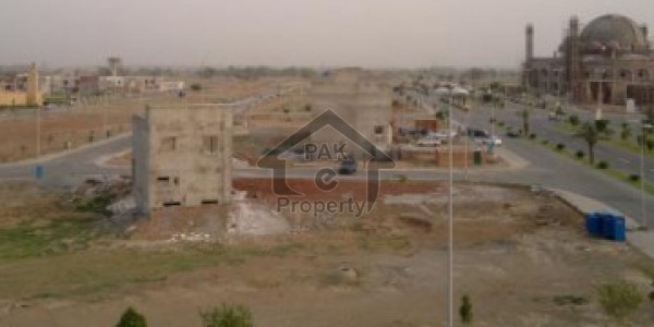 Plot No 381 Street No 17 - 50x90 1 Kanal Plot