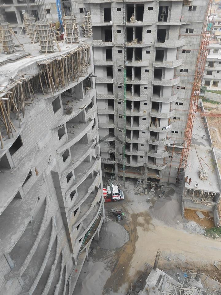 Type A - 6 Rooms Apartment In Red Line Tower Of New Building Capital Residencia For Sale