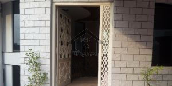 Structure House Is Available For Sale