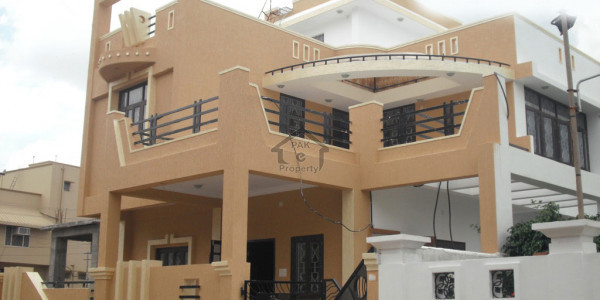 F-11/2 Brand New House 5 Bed Near To Market Out Class Location