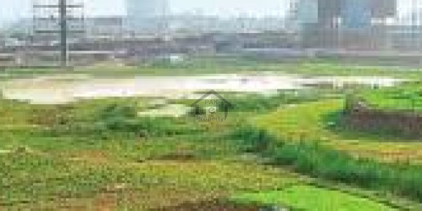 2 Kanal Corner Plot No 385 Near Faisal Ghuman Chowk Urgent Sale