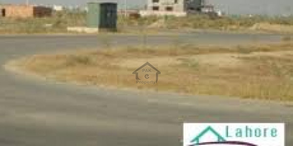 10 Marla Plot No 58 Near Wateen Chowk Commercial Markets Park Masjid Urgent Sale
