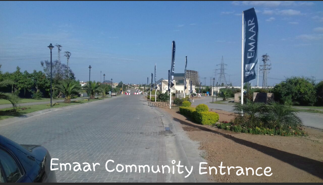 Beautiful Mirador Seven Bed Rooms Villa Available For Sale In Canyon Views On Excellent Location