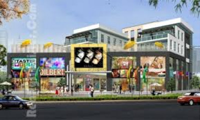 654 Square Feet Shop For Rent