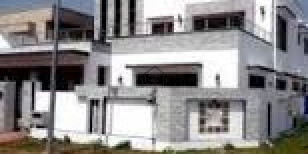 E-11/4 open basement 3 bedroom with bath lounge kitchen launder store separate gate fully marble flo