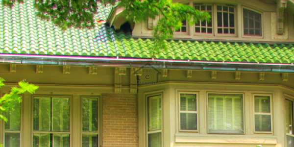 Fully Renovated Brand New Type House Available For Rent