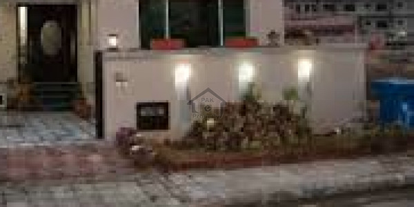 F-8/1 - Nice Portion 50x90 500 Square Yards For Rent