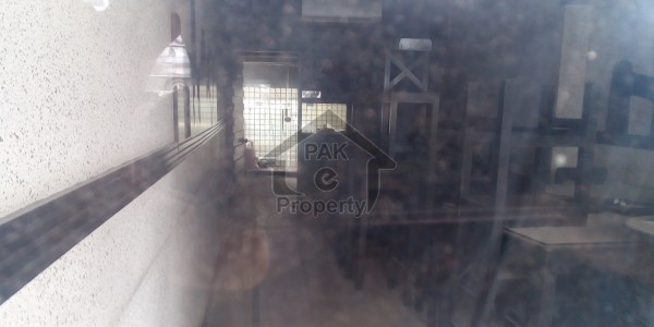 Shop Available For Sale In E-11/3