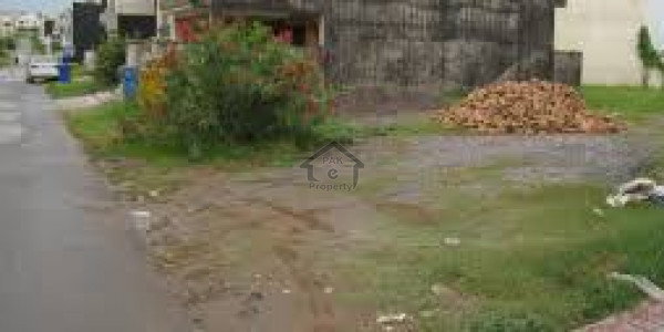 Margla Face Plot 40x80 Awesome Location