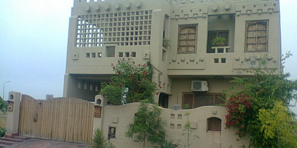 Bahria Town Safari Homes 5 Marla Double Storey European Stye For Rent