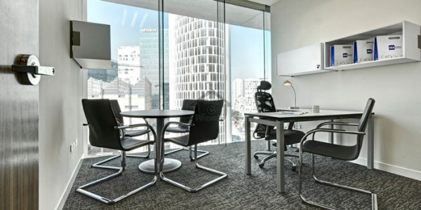 2500sqfet 1st floor ideal for organisation elevator parking near metroo