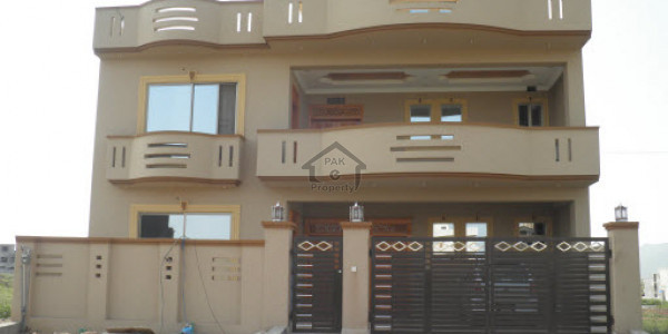 E-11/4 4 Bedrooms Full House For Rent