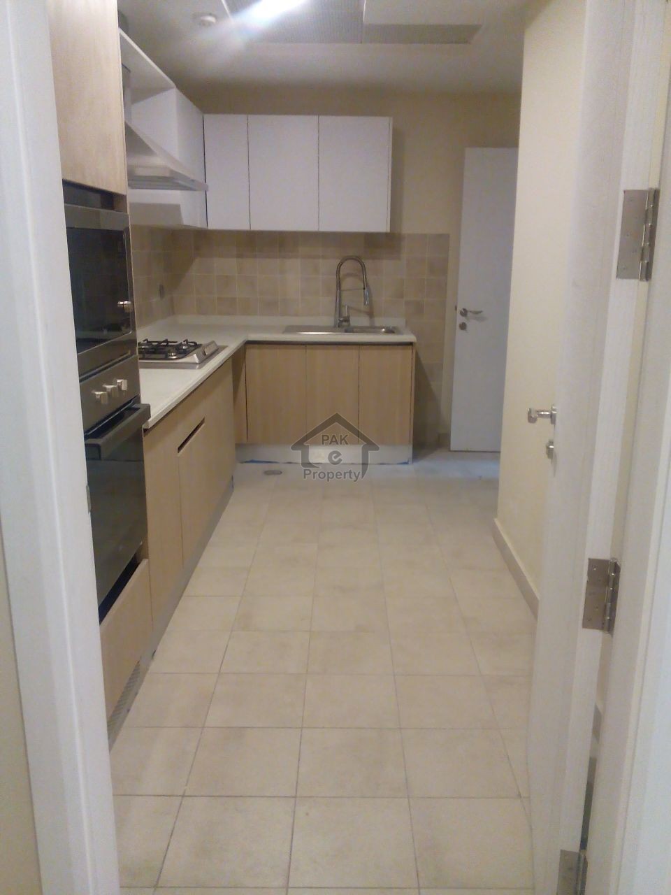 Beautiful Three Bedrooms Apartment For Sale In Centaurus