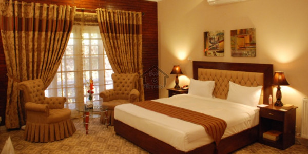 30x60 Ground Portion For Rent In G-13/2