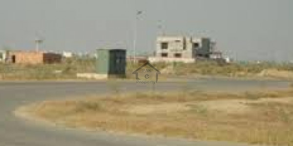 Near To Markaz Best Location Plot For Sale
