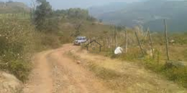 Khayaban-e-Amin - Block C- 5 marla Residential Plot Is Available For Sale