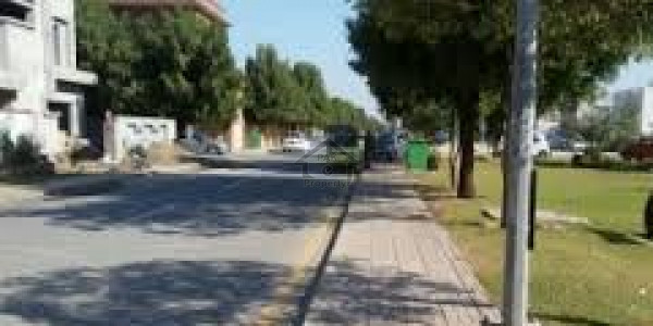 Formanites Housing Scheme - Commercial Plot Is Available For Sale In Block AA IN LAHORE