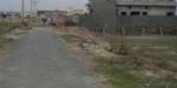 Eden Boulevard - Residential Plot Is Available For Sale IN  Eden, Lahore