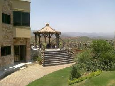 Barki Road, Cantt - 8 Kanal Plot For Farm House For Sale IN LAHORE