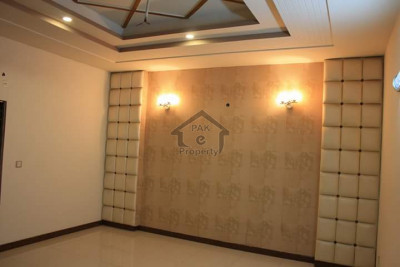 A Luxury House of 5 Bed With Margalla View