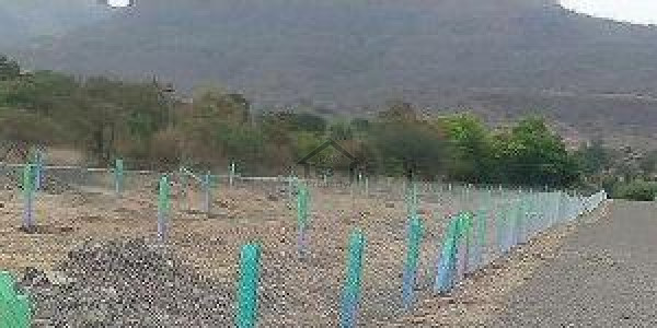 Harbanspura Road-2.25 Kanal Commercial Plot Is Available For Sale