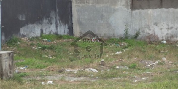 Beautiful Plot Available For Sale In G-14/4 Prime Location