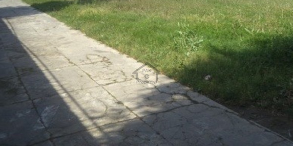 Faisalabad - 4 Marla Residential Plot Is Available For Sale