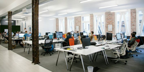 gulberg-4th floor office for rent