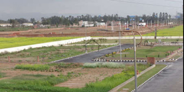 DHA Phase 7 - Block P, Plot No 33 Corner 150 Ft Road Direct Owner