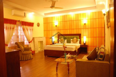 Canal Garden,5 Marla-Grey Structure House is available for Sale