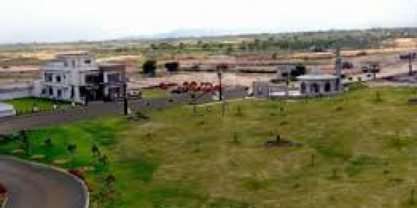 Shaukat Khanum Road,4.4 Kanal-Semi Commercial Plot Available For Sale