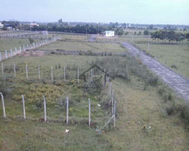Faisal Town,2.6 Kanal- Corner Plot Available For Sale