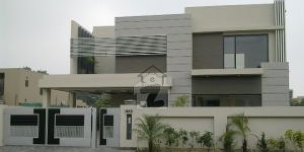 Satellite Town, 7 Marla-House For Sale