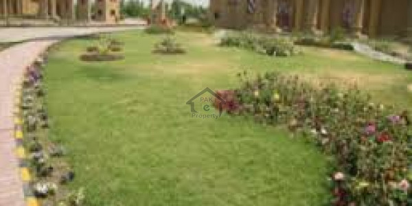 Al Noor Society-   400 Sq Yd-   Residential Plot For Sale.