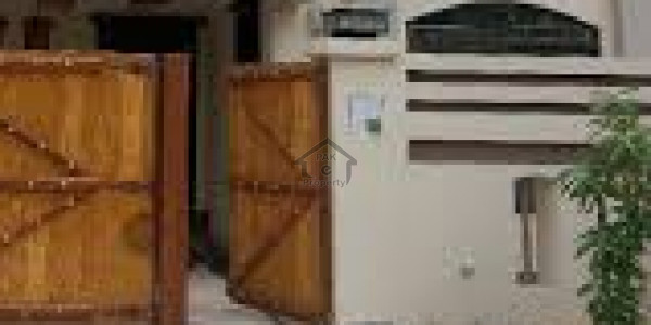 House Is Available For Sale IN Sialkot