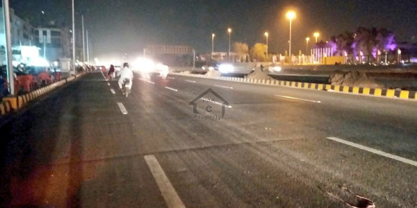 2 SHOPS Size 10x38 Height 16 Feet Best For Car Wash Resturent