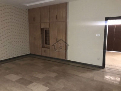 Brand New Double Story 10 Marla House in Lane 5 Azam Street