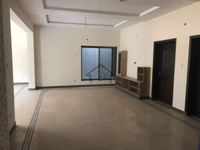 Brand New Double Story 10 Marla House in Lane 5 Azam Street