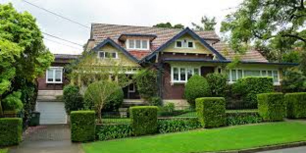 1.33 Kanal-House For Sale In F-7/1 Islamabad