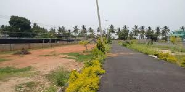 Naval Farms Housing Scheme,5 Kanal Farm House Land For Sale