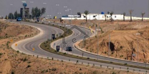 House For Sale In Bahria Town Phase 8 - Awami Villas 1