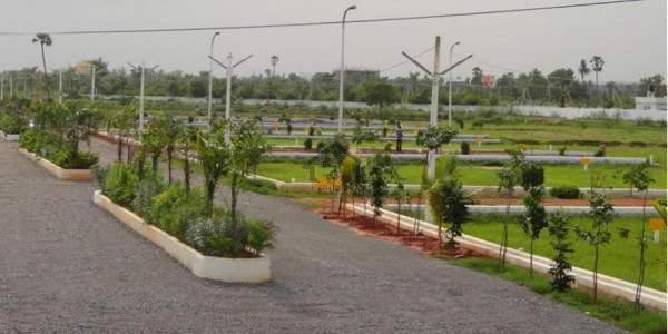 E-11/3,-1 Kanal Plot For Sale