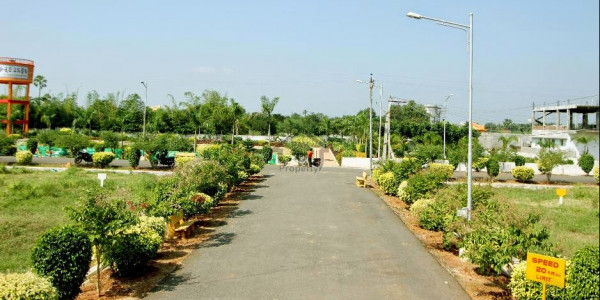 Gulberg Ideal Location K Block Plot 10 Marla For Sale In Islamabad