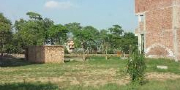 Nasheman-e-Iqbal - 12 Marla Corner Plot On 80 Feet Road IN Lahore