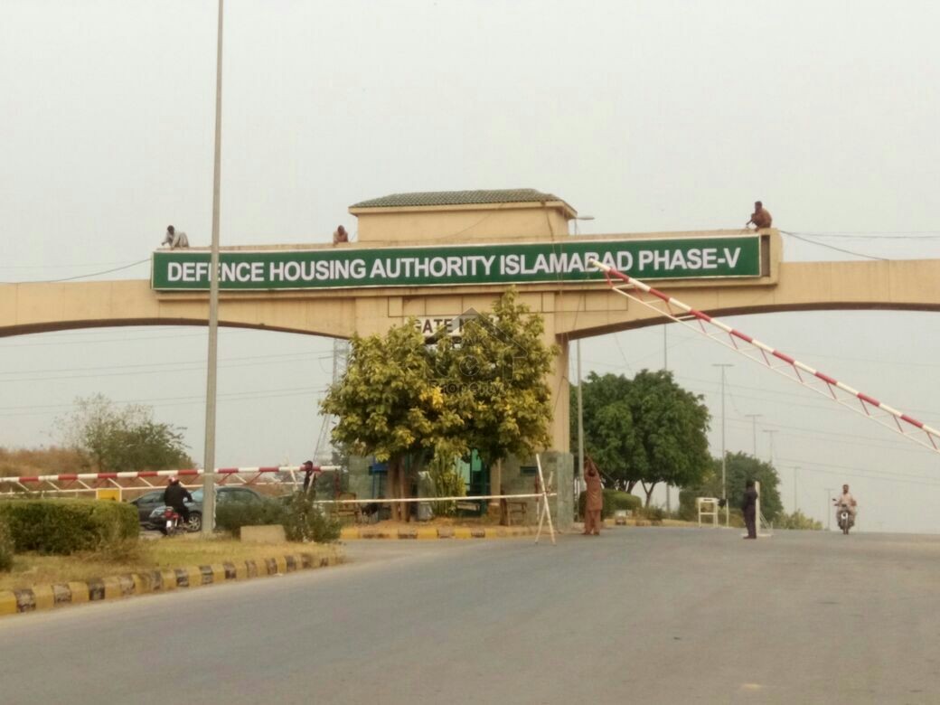 F-10 666,sqyd Beautiful neat and clean Ground portion available for Rent.